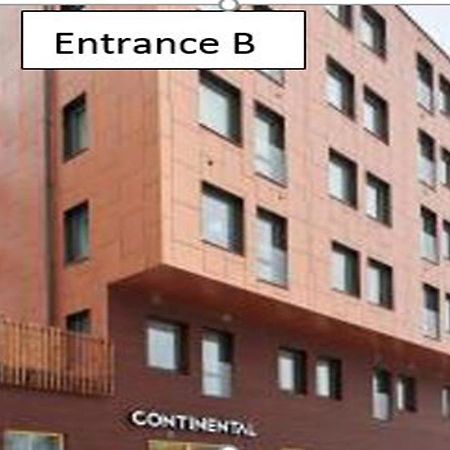 Continental Apartment Hotel Knivsta Knivsta  Exteriér fotografie